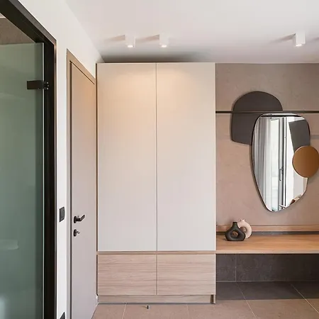 Villa Estel Residences *