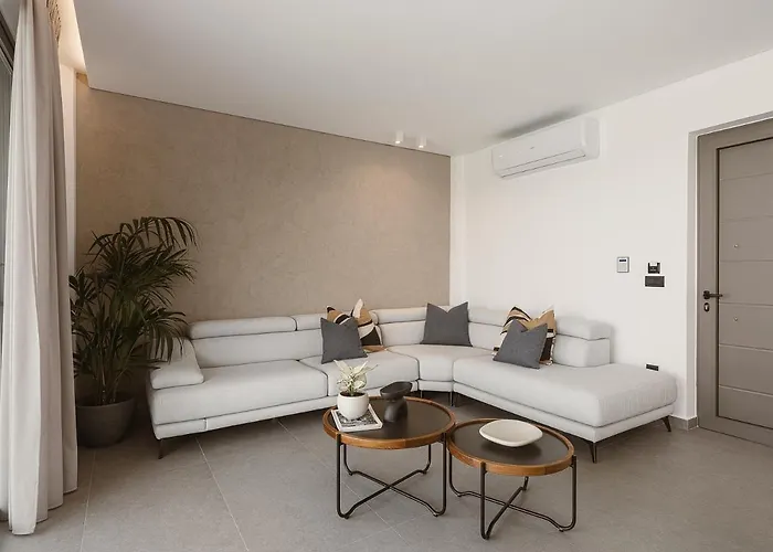 Villa Estel Residences