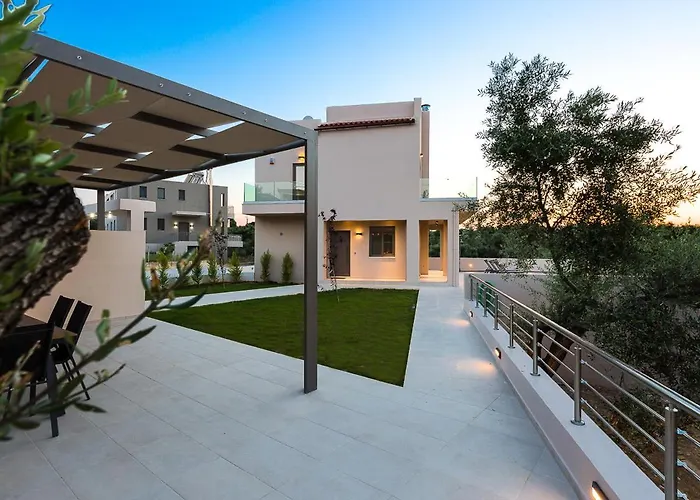 Villa Estel Residences *